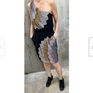 BCBG MAX AZRIA BLACK COMB Dress POCKETS XS 2 4